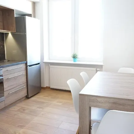 Home3City Batory Apartman *